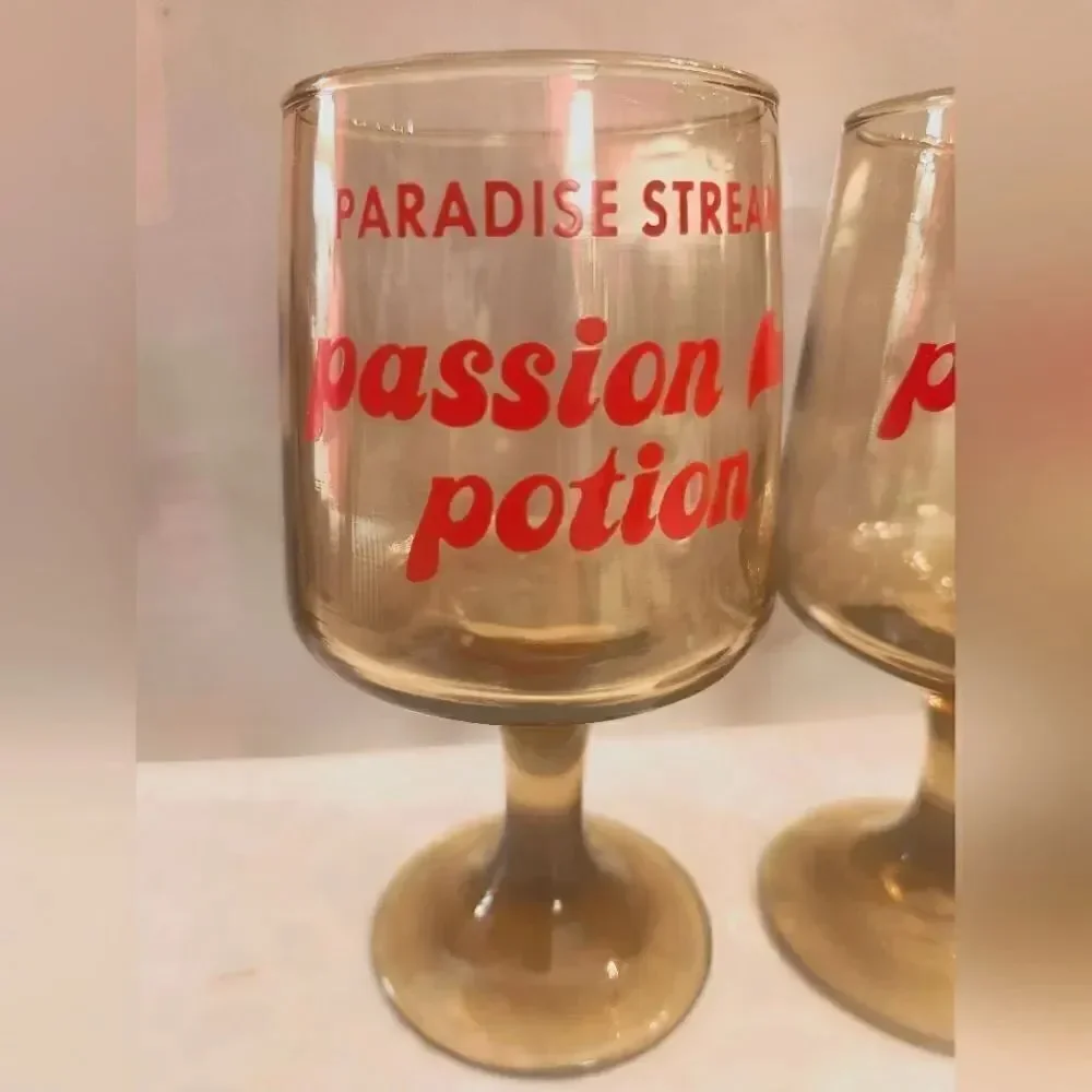 Souvenir this must